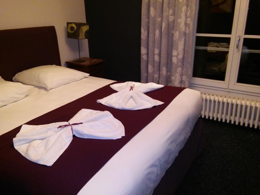 Homtel Le Parc Hotel Allevard Quarto foto