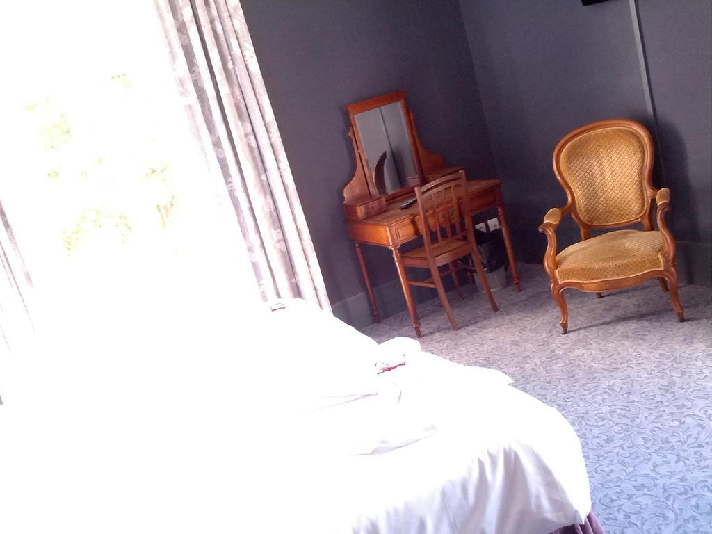 Homtel Le Parc Hotel Allevard Quarto foto