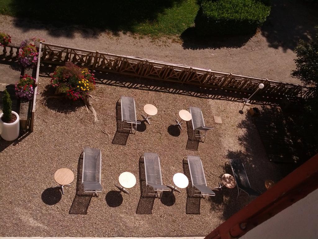 Homtel Le Parc Hotel Allevard Quarto foto